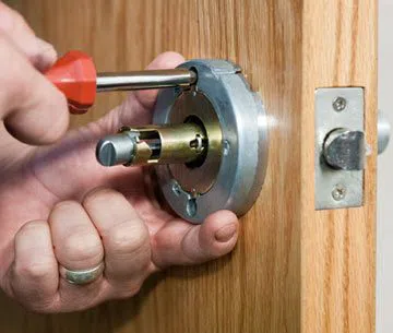 City Locksmith Store La Mesa, CA 619-210-7031 City Locksmith Store La Mesa, CA 619-210-7031 - 13-New-Locks-Installation