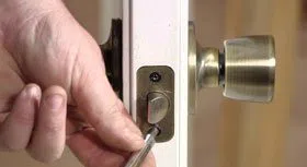 City Locksmith Store La Mesa, CA 619-210-7031 - 16-Emergency-Locksmith-Opening