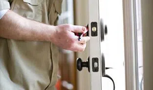 City Locksmith Store La Mesa, CA 619-210-7031 City Locksmith Store La Mesa, CA 619-210-7031 - 9-Locks-Change